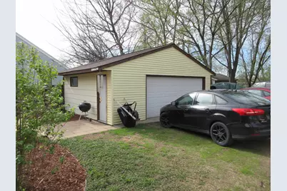 507 Fir Avenue NW, Montgomery, MN 56069 - Photo 3