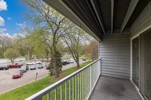 175 County Rd B2 E, Little Canada, MN 55117 - Photo 9