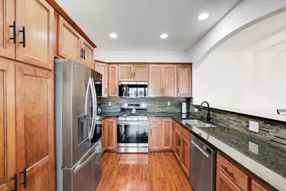 7018 15th Street N, Oakdale, MN 55128 - Photo 3