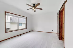 7018 15th St N, Oakdale, MN 55128 - Photo 23