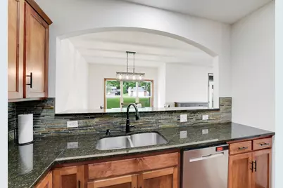 7018 15th Street N, Oakdale, MN 55128 - Photo 7