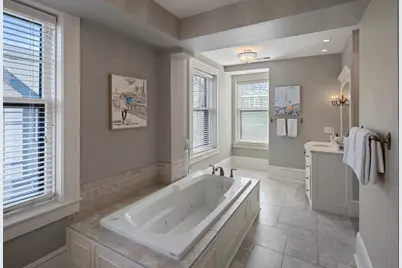 1613 W Franklin Avenue, Minneapolis, MN 55405 - Photo 23
