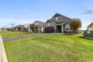 4338 Monarch Dr, Woodbury, MN 55129 - Photo 39