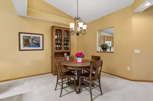 10861 Lexington Dr, Eden Prairie, MN 55344 - Photo 5