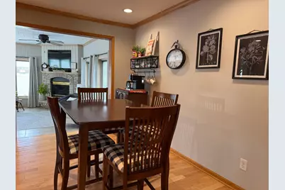 906 Willow Avenue, Marshall, MN 56258 - Photo 7