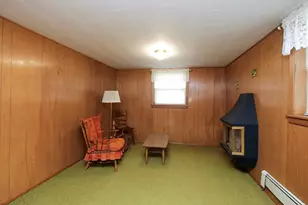 807 N Renville St, Winthrop, MN 55396 - Photo 21