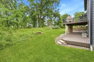987 Parkview Ln, Hudson, WI 54016 - Photo 23