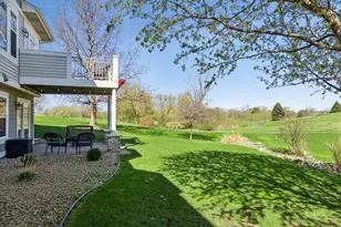 470 Holly Ln N, Oakdale, MN 55128 - Photo 43