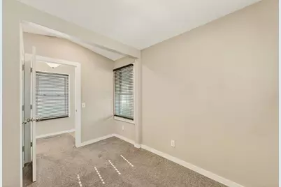659 W 4th Street, Winona, MN 55987 - Photo 5