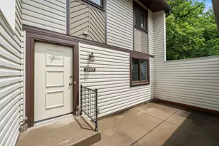 13417 Heather Hills Dr, Burnsville, MN 55337 - Photo 3