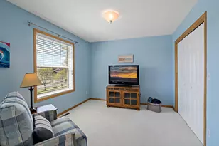 15554 Dynasty Way, Apple Valley, MN 55124 - Photo 9