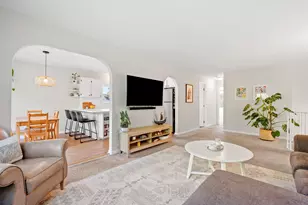 14190 Sunnyslope Dr, Maple Grove, MN 55311 - Photo 5
