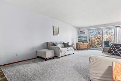 2720 Dale Street N #C207, Roseville, MN 55113 - Photo 7