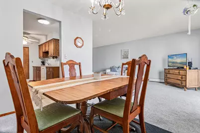 2720 Dale Street N #C207, Roseville, MN 55113 - Photo 9