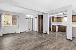 7211 Perry Ct E, Brooklyn Center, MN 55429 - Photo 3