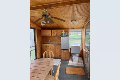 129 Nelson Street E, Litchfield, MN 55355 - Photo 5
