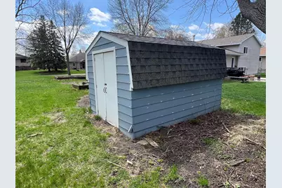 129 Nelson Street E, Litchfield, MN 55355 - Photo 23