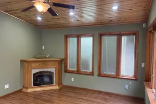 129 Nelson Street E, Litchfield, MN 55355 - Photo 13