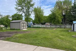 129 Nelson Street E, Litchfield, MN 55355 - Photo 49