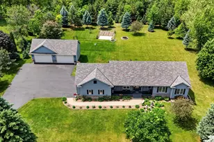 13420 Skyline Cir, Shakopee, MN 55379 - Photo 1