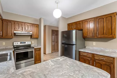 615 High Ridge Road, River Falls, WI 54022 - Photo 11