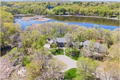20150 Sweetwater Curve, Shorewood, MN 55331 - Photo 3