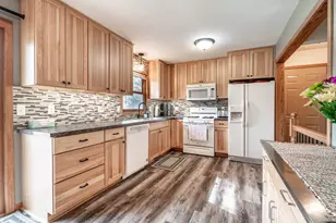 1208 Lenore Way, Fergus Falls, MN 56537 - Photo 27