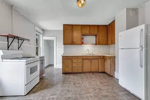 215 3rd Ave NE, Saint Cloud, MN 56304 - Photo 13