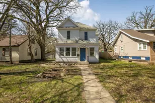 215 3rd Ave NE, Saint Cloud, MN 56304 - Photo 1