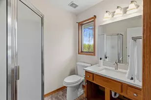 305 Crestview Dr, Hastings, MN 55033 - Photo 17