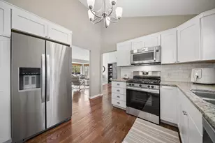 313 Chancery Ln, Mankato, MN 56001 - Photo 15