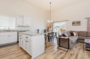 1567 68th Ave S, Fargo, ND 58104 - Photo 9