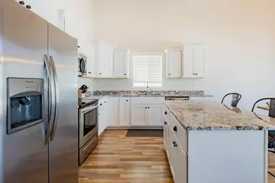 1567 68th Avenue S, Fargo, ND 58104 - Photo 5