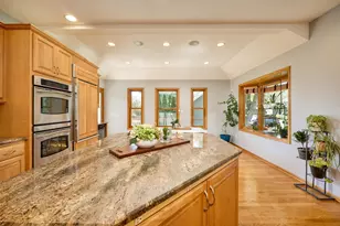 9950 Lee Dr, Eden Prairie, MN 55347 - Photo 19