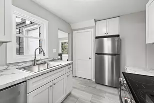 1475 Ivy Ave E, North Saint Paul, MN 55106 - Photo 11