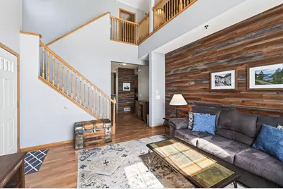 1701 Elm Street, White Bear Lake, MN 55110 - Photo 5