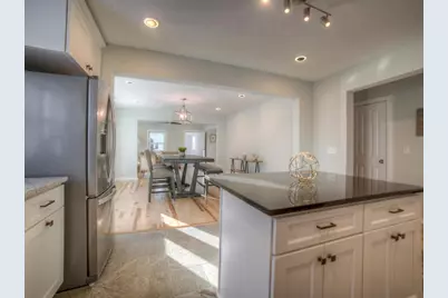 1068 Argyle Street, Saint Paul, MN 55103 - Photo 5
