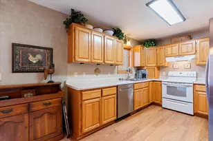 13196 Meredith Dr, Baxter, MN 56425 - Photo 9