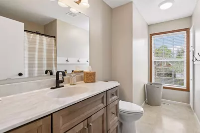 20921 Illinois Path, Lakeville, MN 55044 - Photo 27