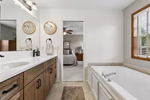 20921 Illinois Path, Lakeville, MN 55044 - Photo 35