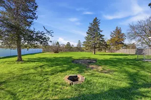 205 1st Ave NW, New London, MN 56273 - Photo 15