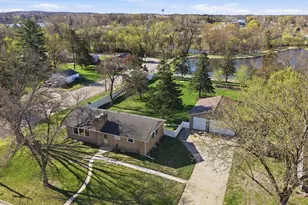 205 1st Ave NW, New London, MN 56273 - Photo 19