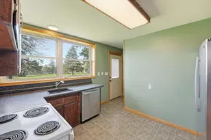 205 1st Ave NW, New London, MN 56273 - Photo 35