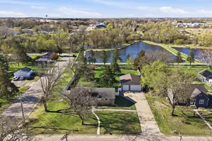 205 1st Ave NW, New London, MN 56273 - Photo 17