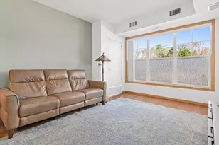 1800 Graham Ave, Saint Paul, MN 55116 - Photo 3