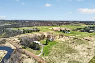 23736 Contrast Rd, Pine City, MN 55063 - Photo 9