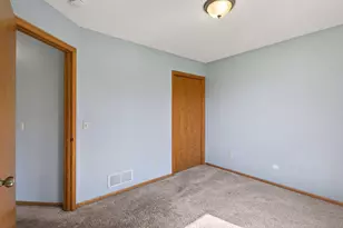 7785 Irvin Ave S, Cottage Grove, MN 55016 - Photo 9