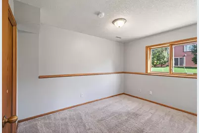 7785 Irvin Avenue S, Cottage Grove, MN 55016 - Photo 13