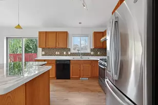 4647 Savannah Dr NW, Rochester, MN 55901 - Photo 3