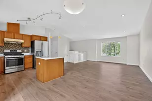 4647 Savannah Dr NW, Rochester, MN 55901 - Photo 7